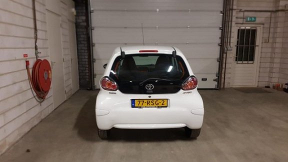 Toyota Aygo - 1.0-12V Cool NAP 2e eigenaar APK 5 deurs Airco - 1