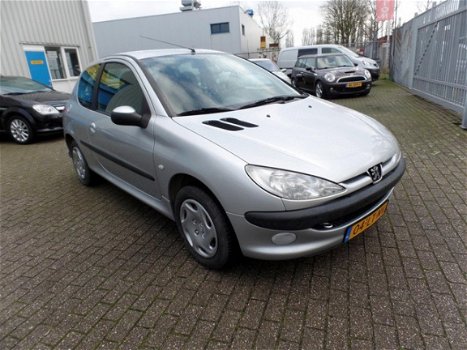 Peugeot 206 - 1.4 X-line km 70372 1E eigenaar - 1