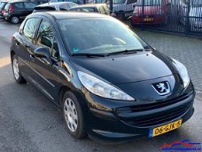 Peugeot 207 - XS 1.6 HDi 16V 90pk