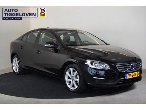 Volvo S60 - 2.0 D3 150PK MOMENTUM AUTOMAAT - 1