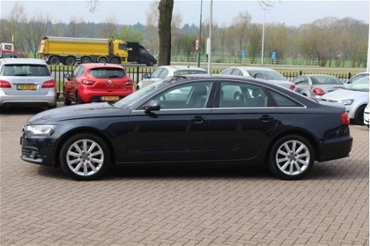 Audi A6 - 3.0 TDI PRO LINE BUSINESS / Navigatie / Parkeersensoren / 18 inch LMV / Dealer onderhouden - 1