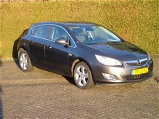 Opel Astra - 1.4 Turbo Cosmo trekhaak automatische airco