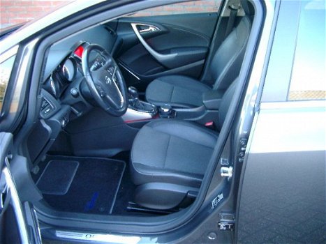 Opel Astra - 1.4 Turbo Cosmo trekhaak automatische airco - 1