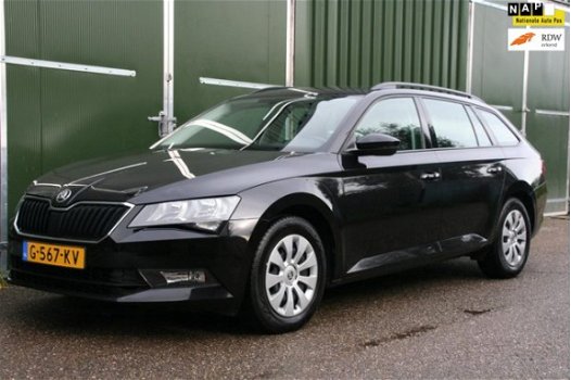 Skoda Superb Combi - 1.4 TSI Active Business CLIMA , NAVI, CRUISE, BJ 2017 47.000 KM - 1