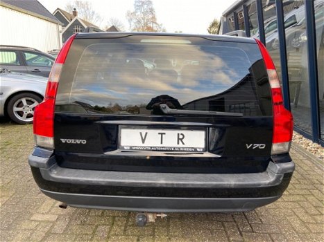 Volvo V70 - 2.4 Comfort Line - 1