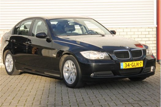 BMW 3-serie - 320i Executive | CLIMATE CONTROL | CRUISE CONTROL | LMV | 2 EIGENAREN | NAP | - 1