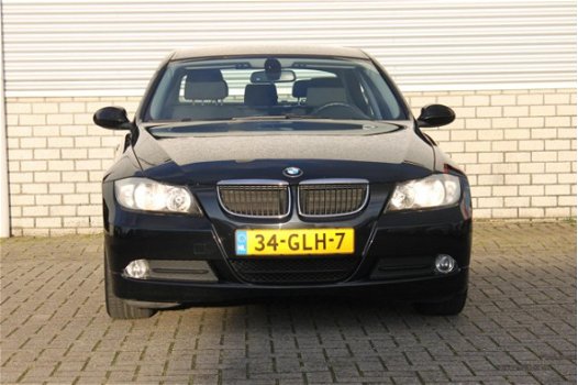 BMW 3-serie - 320i Executive | CLIMATE CONTROL | CRUISE CONTROL | LMV | 2 EIGENAREN | NAP | - 1