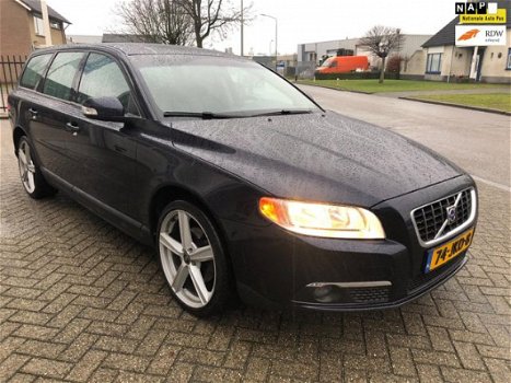 Volvo V70 - 2.0D Limited Edition R Design [bj 2009] Clima/Leer/ Navi - 1