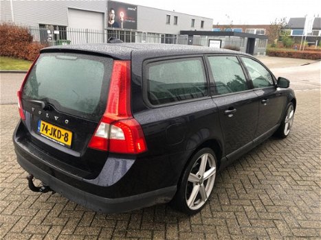 Volvo V70 - 2.0D Limited Edition R Design [bj 2009] Clima/Leer/ Navi - 1