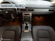 Volvo V70 - 2.0 Momentum Cruise / clima / stoelvewarming / Trekhaak - 1 - Thumbnail