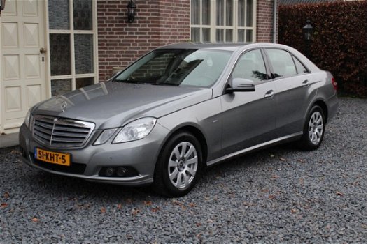 Mercedes-Benz E-klasse - E220 CDI Automaat / Navi / Business class / Trekhaak - 1