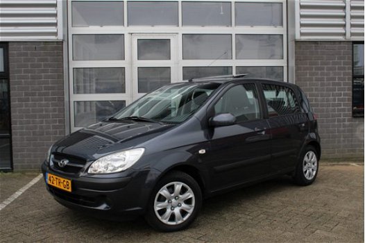 Hyundai Getz - 1.1i Active Young Schuifdak Cruise control N.A.P - 1