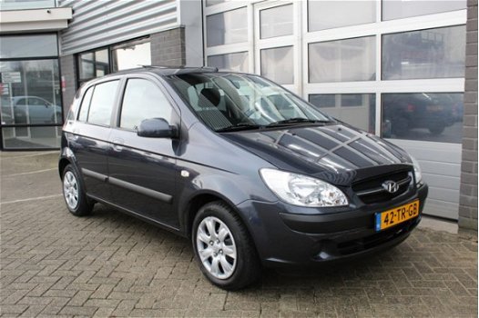 Hyundai Getz - 1.1i Active Young Schuifdak Cruise control N.A.P - 1