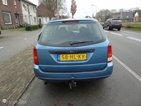 Ford Focus Wagon - 1.6-16V Cool Edition Nwe Apk - 1