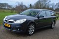 Opel Vectra Wagon - 2.2-16V Executive 18 inch Airco Cruise LPG-G3 - 1 - Thumbnail