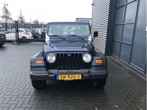 Jeep Wrangler - 4.0i Sport Hardtop en Softtop --Inruil Mogelijk - 1