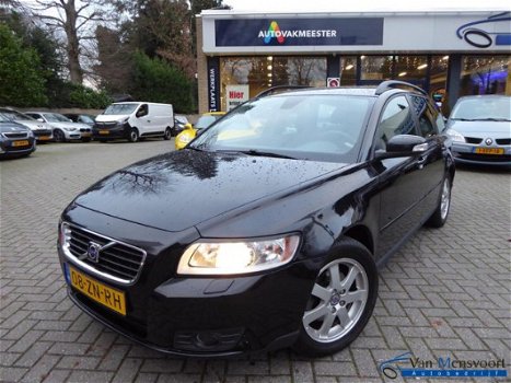 Volvo V50 - 1.8 Edition I 2eEig/118dKm/Climate/Cruise - 1