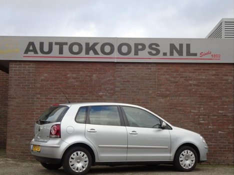 Volkswagen Polo - 1.4 TDi Trendline 5-Deurs | Airco | Elektrisch pakket | Radio-cd | APK 07-2020 | I - 1