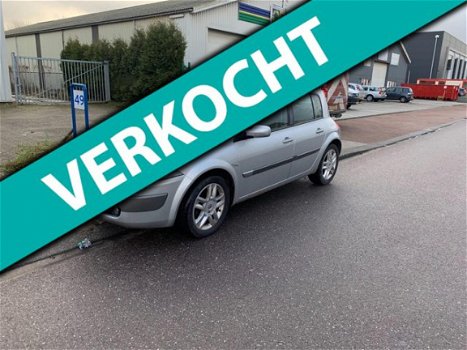 Renault Mégane - 1.5 dCi Privilège Luxe Bouwjaar 2005 1195€ - 1