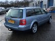 Volkswagen Passat Variant - 2.3 V5 170 PK Highline, YOUNGTIMER, AIRCO(CLIMA), CRUISE CONTROL, LEDER/ - 1 - Thumbnail