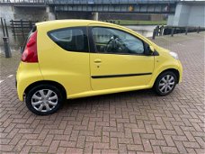 Peugeot 107 - 1.0-12V XR Airco elektrische ramen stuurbekrachtiging 86dkm leuke goed rijdende auto b