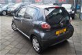 Toyota Aygo - 1.0-12V Comfort / Elek-Pakket / Airco / Automaat / 5-DRS - 1 - Thumbnail