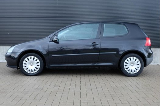 Volkswagen Golf - 1.4 16V - 1