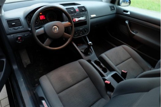 Volkswagen Golf - 1.4 16V - 1