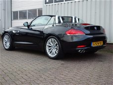 BMW Z4 Roadster - sDrive23i 204pk 6-cil Xenon Stoelverw Leer Navi Clima Executive