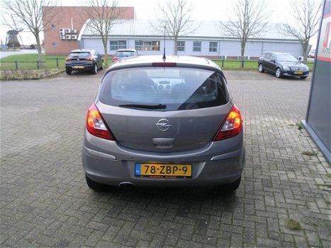 Opel Corsa - 1.4-16V Cosmo Half-leder/Airco/Cruise - 1