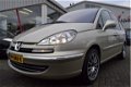 Peugeot 807 - 2.2 HDi Norwest 7 pers | Leer | Navi | Clima | Cruise | Trekhaak | LMV | Radio/CD/MP3 - 1 - Thumbnail