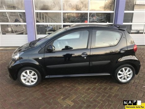 Toyota Aygo - 1.0-12V + * AUTOMAAT - 1