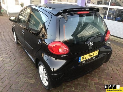 Toyota Aygo - 1.0-12V + * AUTOMAAT - 1