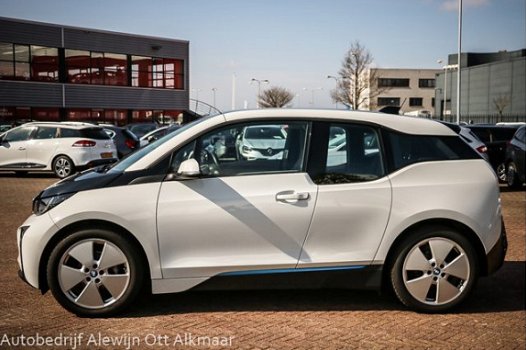 BMW i3 - Comfort Advance ( €16.490 ex btw) AUTOMAAT, Navi, Keyless - 1