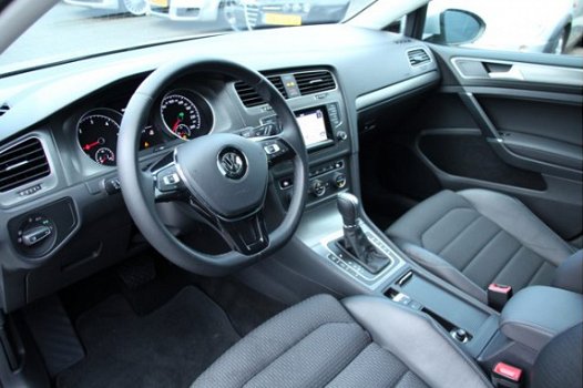 Volkswagen Golf Variant - 1.6 TDI Highline - 1