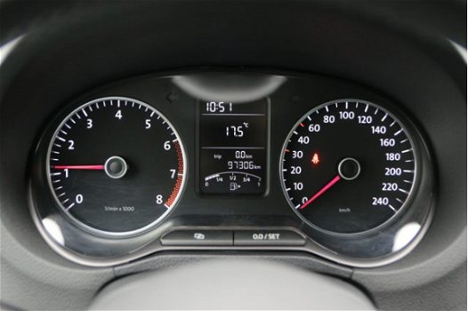 Volkswagen Polo - 1.2 TSI 90PK BlueMotion Highline Edition | Navigatie | Cruise Control | Climatroni - 1