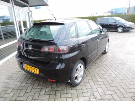 Seat Ibiza - 1.2-12V Airco / Cruise / Nieuwe A.P.K. / CV - 1