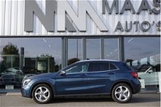 Mercedes-Benz GLA-Klasse - 180 AUT7 COMAND TREKHAAK PANORAMADAK