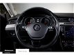 Volkswagen Passat Variant - 2.0 TDI Highline - 1 - Thumbnail