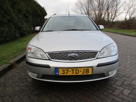 Ford Mondeo Wagon - 1.8-16V Champion Bj 2006, Clima, Cruise, Trekhaak, Dealer Onderhouden, Lichtmeta - 1