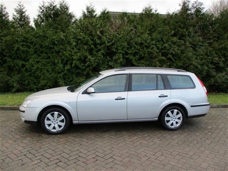 Ford Mondeo Wagon - 1.8-16V Champion Bj 2006, Clima, Cruise, Trekhaak, Dealer Onderhouden, Lichtmeta - 1