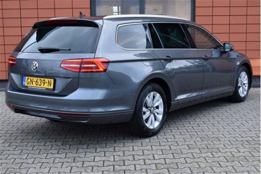 Volkswagen Passat Variant - 2.0 TDI 150 pk Business Edition - 1