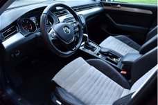 Volkswagen Passat Variant - 1.6 TDI DSG Highline Panoramadak