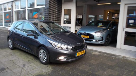 Kia Cee'd - 1.6 GDI 20th Anniversary DEALERONDERHOUDEN MET 84 DKM - 1