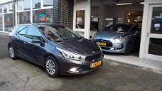 Kia Cee'd - 1.6 GDI 20th Anniversary DEALERONDERHOUDEN MET 84 DKM