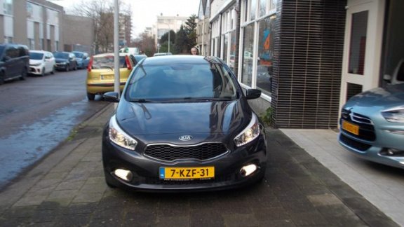 Kia Cee'd - 1.6 GDI 20th Anniversary DEALERONDERHOUDEN MET 84 DKM - 1