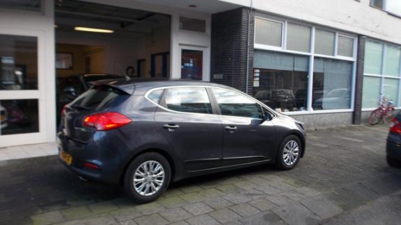 Kia Cee'd - 1.6 GDI 20th Anniversary DEALERONDERHOUDEN MET 84 DKM - 1