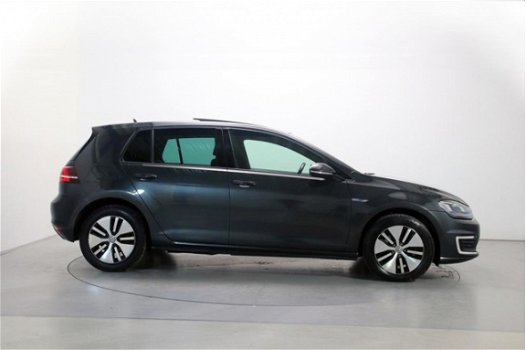 Volkswagen Golf - 1.4 TSI 204pk GTE DSG Panoramadak Leder Stoelverwarming Navigatie - 1