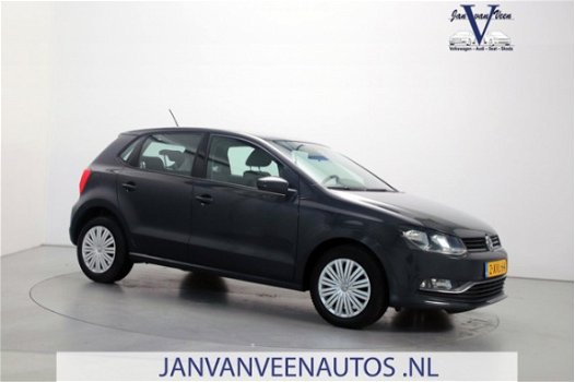 Volkswagen Polo - 1.2 TSI Comfortline Navigatie Bluetooth Airco Cruise Control - 1