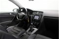 Volkswagen Golf Variant - 1.2 TSI Business Edition 6-bak Half-Leder Stoelverwarming Navigatie - 1 - Thumbnail